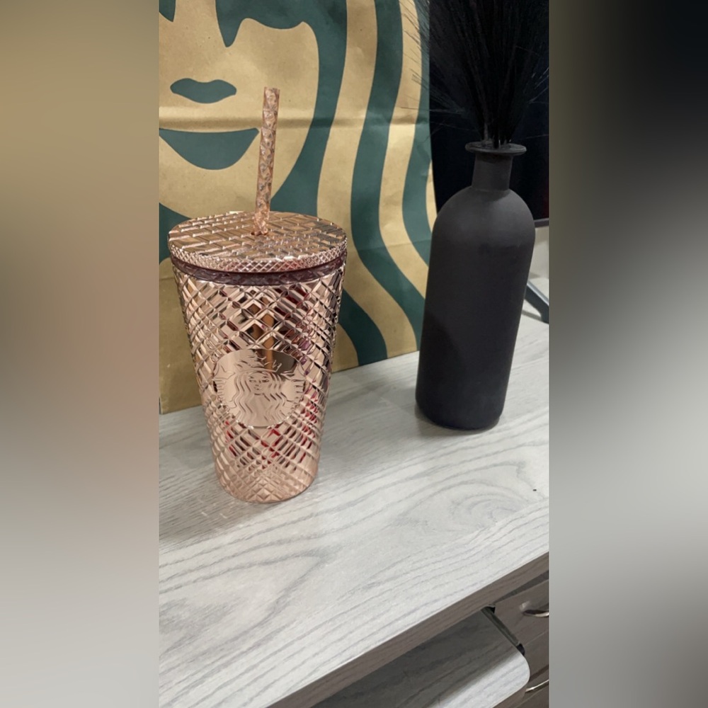 COPY - COPY - 16Oz Rose Gold Starbucks Tumbler